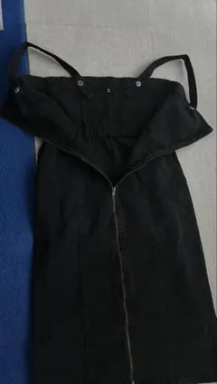 GU (X L)ブラックデニムワンピース
