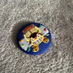 ジブリ 刺繍缶バッチ となりのトトロ　ネコバス