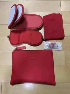 【未使用】ラコステ × トルコ航空 アメニティセット ポーチ 赤