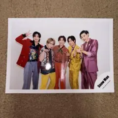 Snow Man 宮舘涼太 目黒蓮 渡辺翔太 阿部亮平 ラウール 公式写真