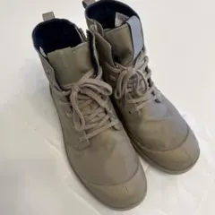 Item thumbnail for item b91306d6-e8df-41e3-a014-f17d27d932a6