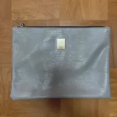 クラッチバック