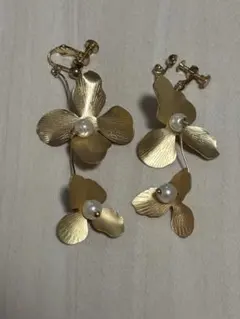 ゴールド　イヤリング　花　結婚式　前撮り