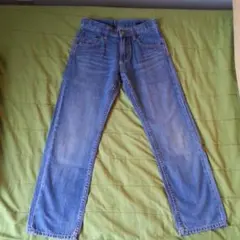 140㎝UNIQLOジーンズ