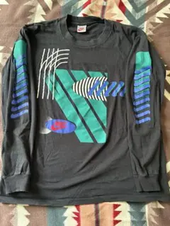 激レア】NIKE ヴィンテージ Tシャツ バックプリント ネオンロゴ - メルカリ