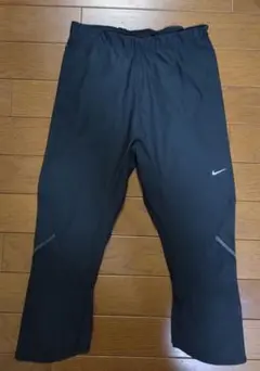 ナイキ黒のストレッチタイツ