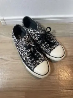 Converse ヒョウ柄 スニーカー