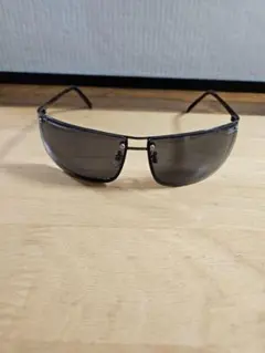 ブラックメタルフレーム サングラス