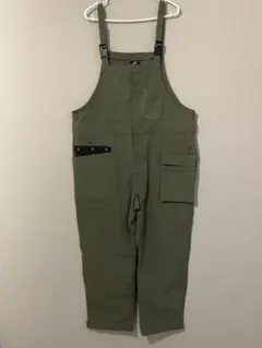 【美品】オリーブグリーン 機能的サロペット　ポケットジッパー付き