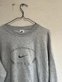NIKE グレー スウェット トレーナー