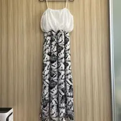 キャミワンピース 白トップ 黒白葉柄