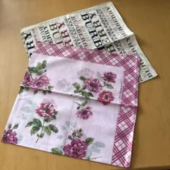BURBERRY ハンカチ 2枚セット 花柄 ロゴのサムネイル