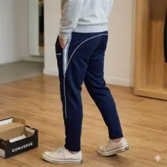 サイドストライプ スウェットパンツ ジャージ　ブラック