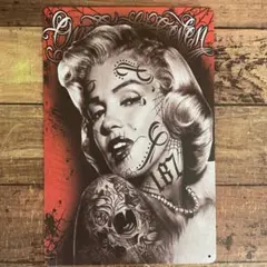 ブリキ看板タトゥーガール ヴィンテージ アメリカ雑貨 マリリンモンロー 壁掛け