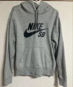 NIKE SB ナイキSB パーカー グレー ロゴプリント　Sサイズ　裏起毛