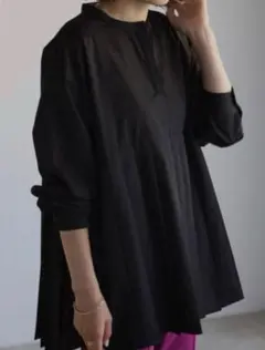 BONJOUR SAGAN プリーツ切替バンドカラーシャツ　ブラックタグ付き