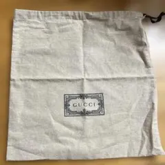 GUCCI ロゴ入り巾着袋 収納袋　ショッパー