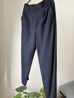 美品★UNIQLO ネイビー スラックス ワイド　L