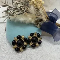 11.901【イヤリング】アクセサリー　ピアス変更可　大ぶり　レトロ　ゴールド