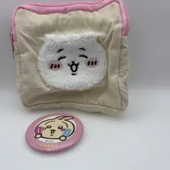 ちいかわ キャラクター刺繍ポーチ 缶バッジ