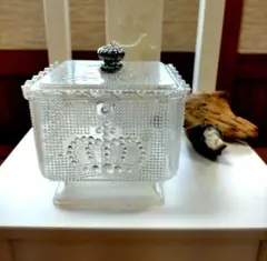 Item thumbnail for item 893bfdc3-9c5f-446a-a5f3-b7aba3eadb92