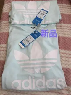 adidas Originals Tシャツのサムネイル