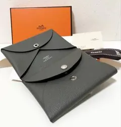 HERMES 新品 カルヴィデュオ ブルーニュイ ネイビー カード小銭入れ