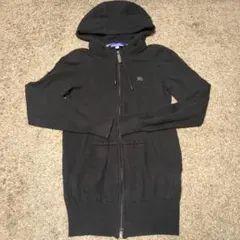 BURBERRY ブルーレーベルフード付きパーカー 黒