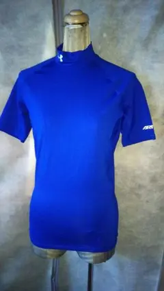 お値下げ！アンダーアーマー 青色 タートルネック 半袖 SS
