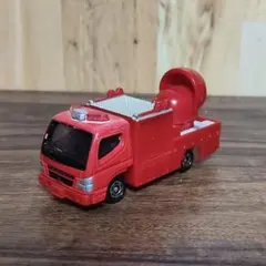 トミカ 三菱 キャンター 大型ブロアー車 ②