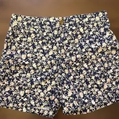 BANANA REPUBLIC 花柄ショートパンツ サイズ4