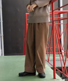 niko and… テックフラノベルテッドパンツ　Mサイズ　ライトブラウン