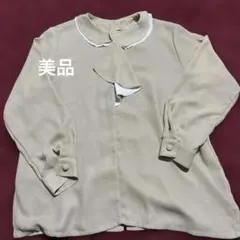 ☆美品☆日本製　長袖ブラウス　ベージュ襟付き　オフィスカジュアル　フォーマル