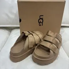 UGG アグ　GOLDENGLOW SLIDE サンダル
