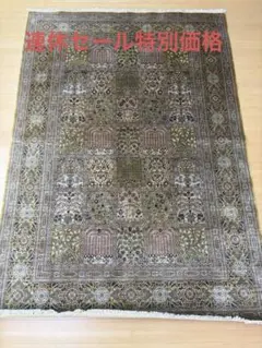 手織りシルク絨毯 メダリオン・神獣柄 実用性抜群のゴールデンサイズ 手織りシルク絨毯 メダリオン・神獣柄 実用性抜群のゴールデンサイズ
