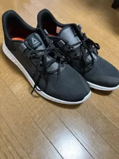 Reebok memory tech ブラック スニーカー