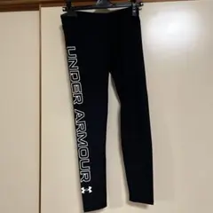 UNDER ARMOUR トレーニングレギンス　SM ブラック