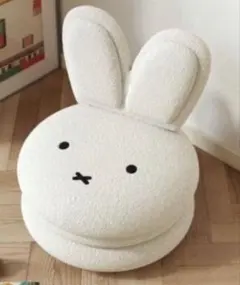 み*や様 【完売品】ミッフィー スタディオクリップ 収納スツール 椅子
