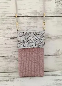 ハンドメイド スマホポーチ リバティ チャイブ こもも使用 フリル