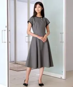 定価26,400円　ストロベリーフィールズ◇モノクロスワンピース