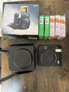 INSTAX mini 99 ブラックケースとチェキフィルム5パックセット