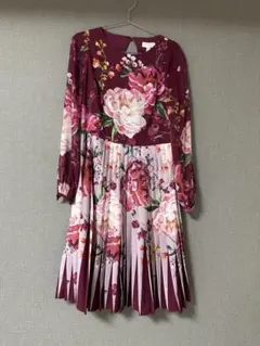 フラワープリント長袖ワンピース TedBaker