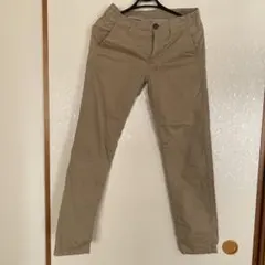 UNIQLO ベージュ チノパン ウエスト61cm 股下74