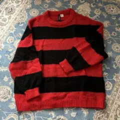 赤黒ストライプ クルーネックニット