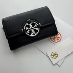 【限定価格】542 Tory Barch トリーバーチ　2つ折り財布のサムネイル
