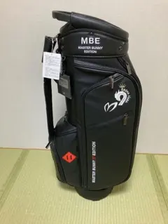MASTER BUNNY EDITION キャディバッグとＤＲ用ヘッドカバーのサムネイル