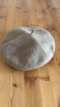 【美品】ベージュ ベレー帽　LAKORE