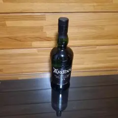 Ardbeg 10 Years Old アードベッグ 10年 箱付きのサムネイル