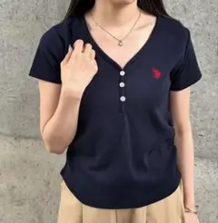 GeeRA 接触冷感Vネックヘンリーリブカットソーのサムネイル
