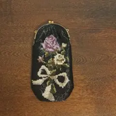 【P02】花柄がま口ポーチ ビーズ織り